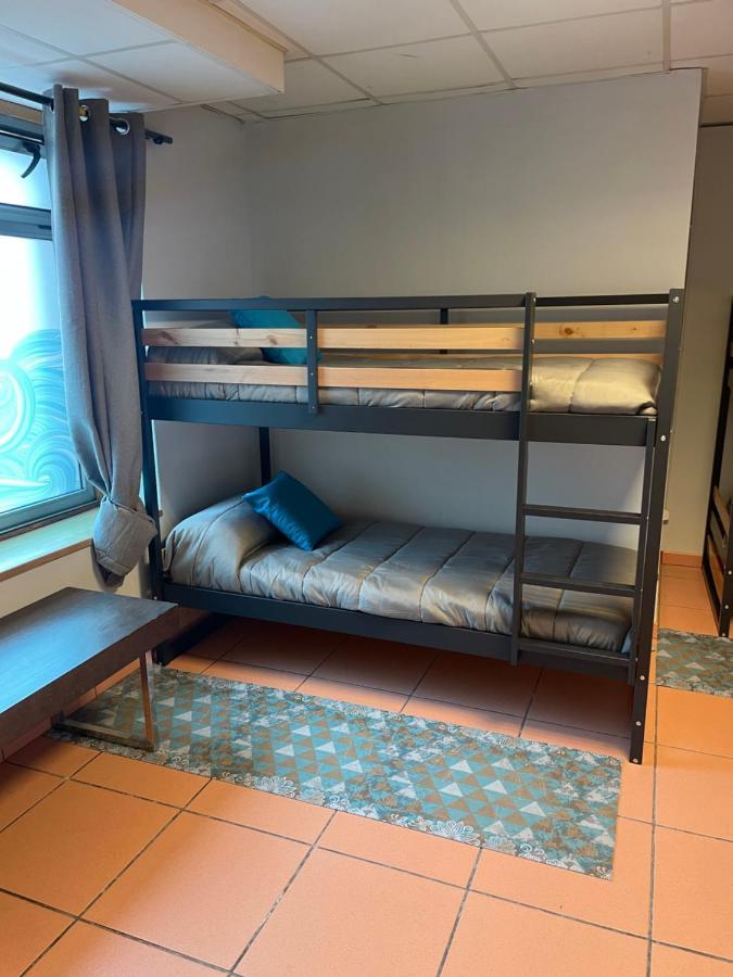 Hostel Cangas Esterno foto