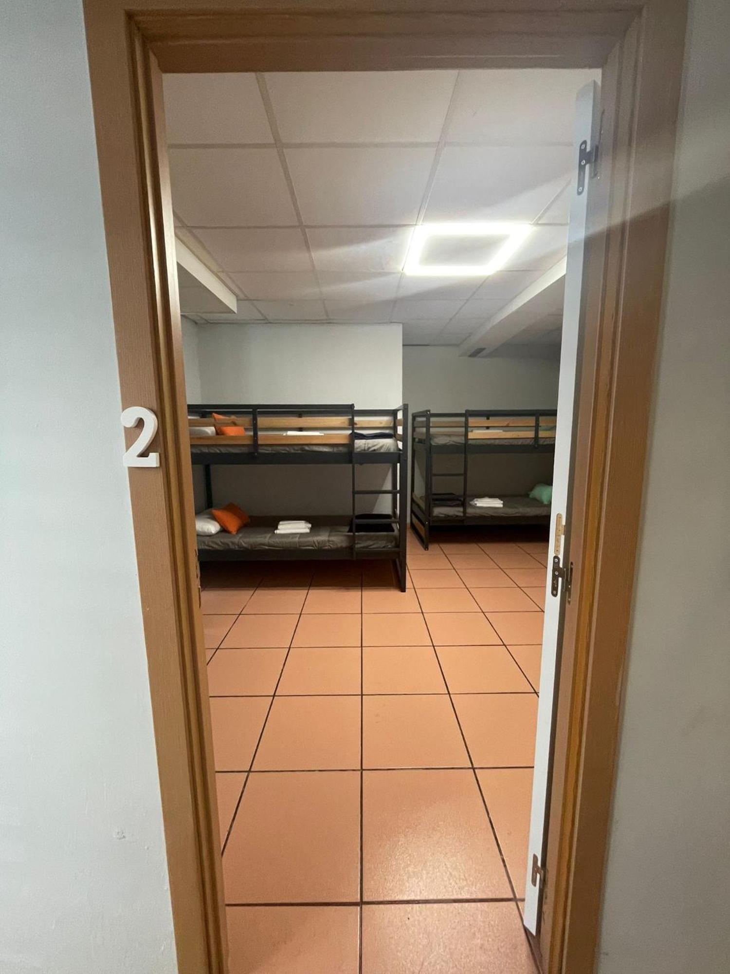 Hostel Cangas Esterno foto